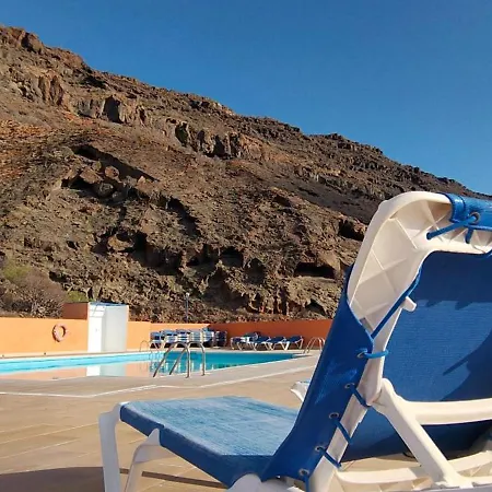 Gorila Bay *